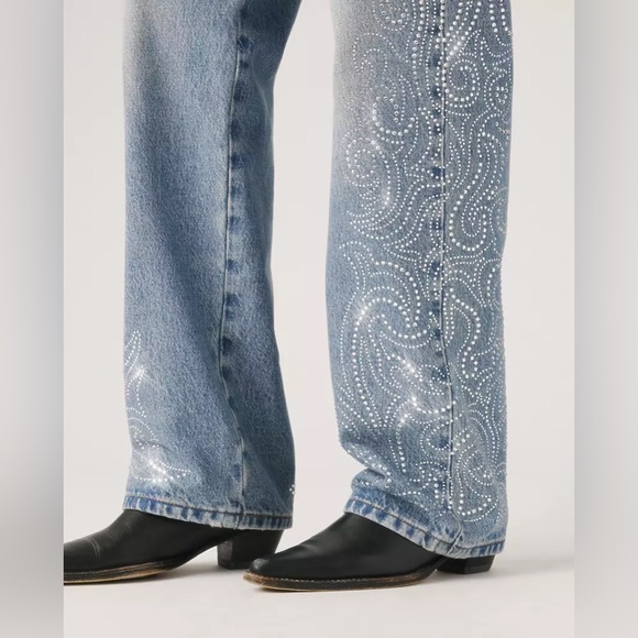 Levi’s 501 Beyoncé Embellished Jeans - Picture 7 of 10